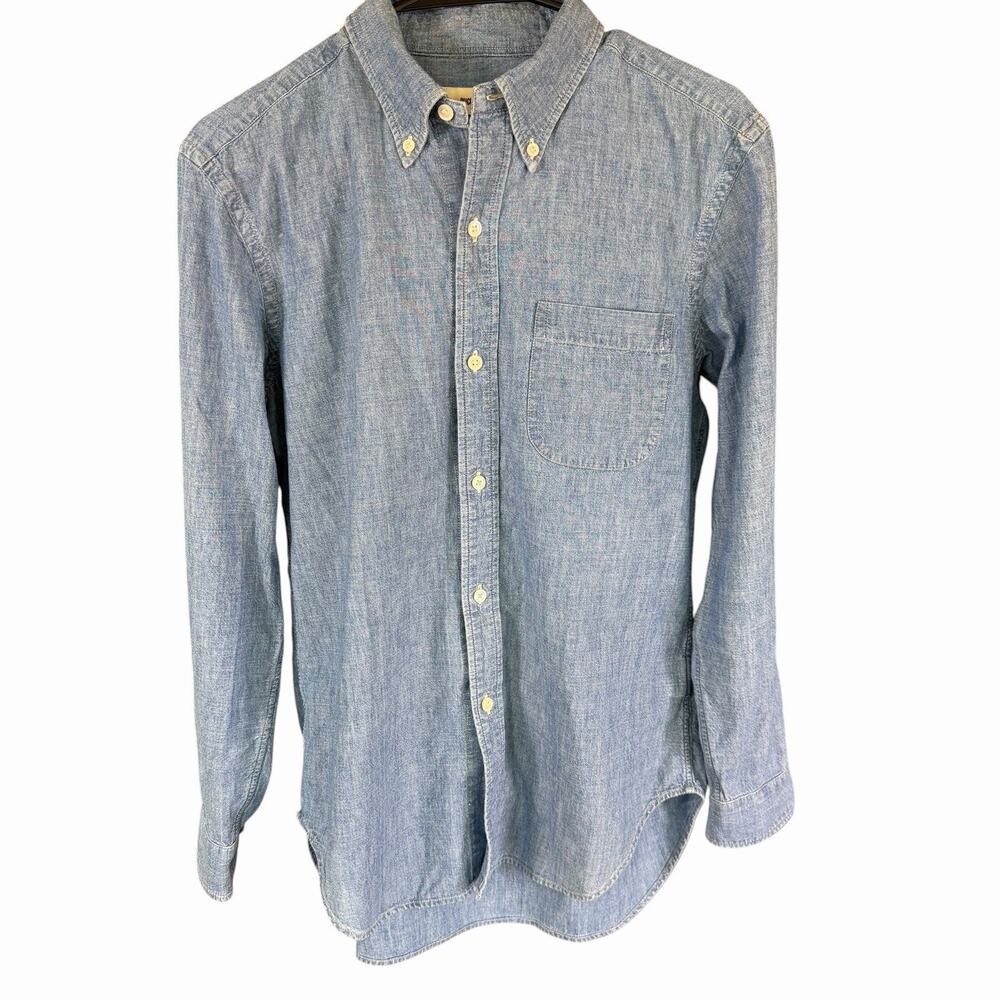 Buck Mason Men's Chambray Button Down Shirt Blue M Classic Preppy Prep Career